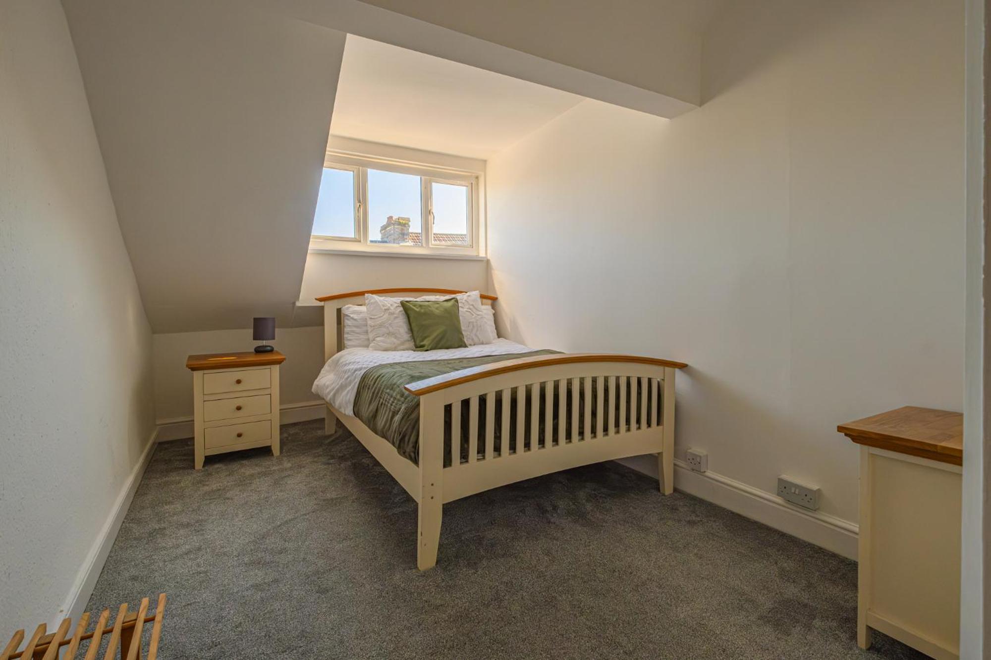 Castleview Coastal Comfort With 2 Parking Spaces Oystermouth Esterno foto